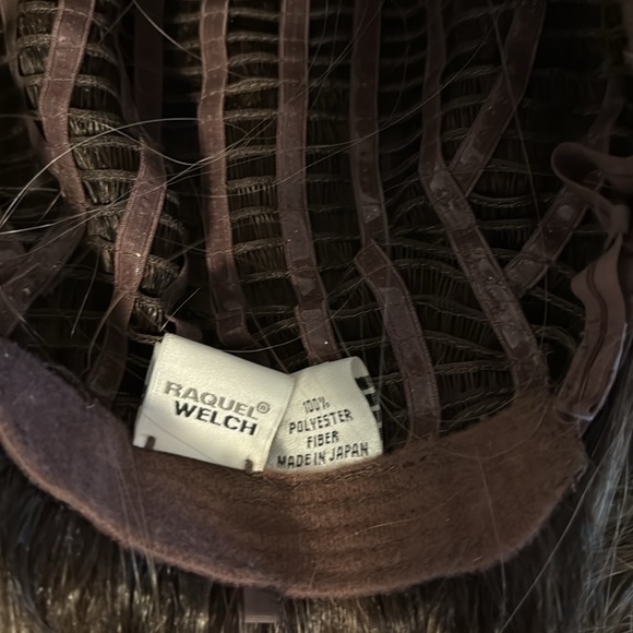 Never worn RW On Point RL12/22SS SS Cappuccino HF Lacefront Wig- only tried on - Picture 5 of 7